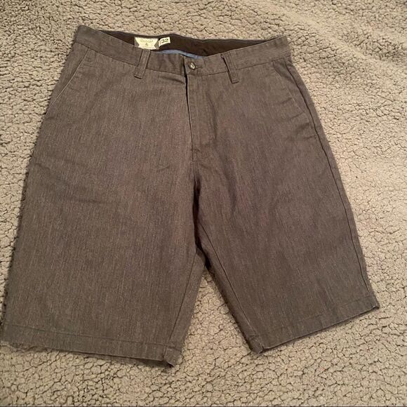 Volcom Grey Shorts Size 32 - Picture 3 of 11